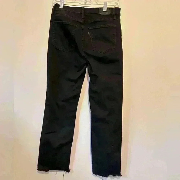 Levi’s 724 Black High Rise Straight Crop Distressed Jeans Size 28 - Picture 2 of 4